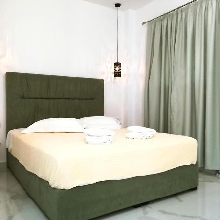 Giorgos Apartments Skala Fourkas Ngoại thất bức ảnh