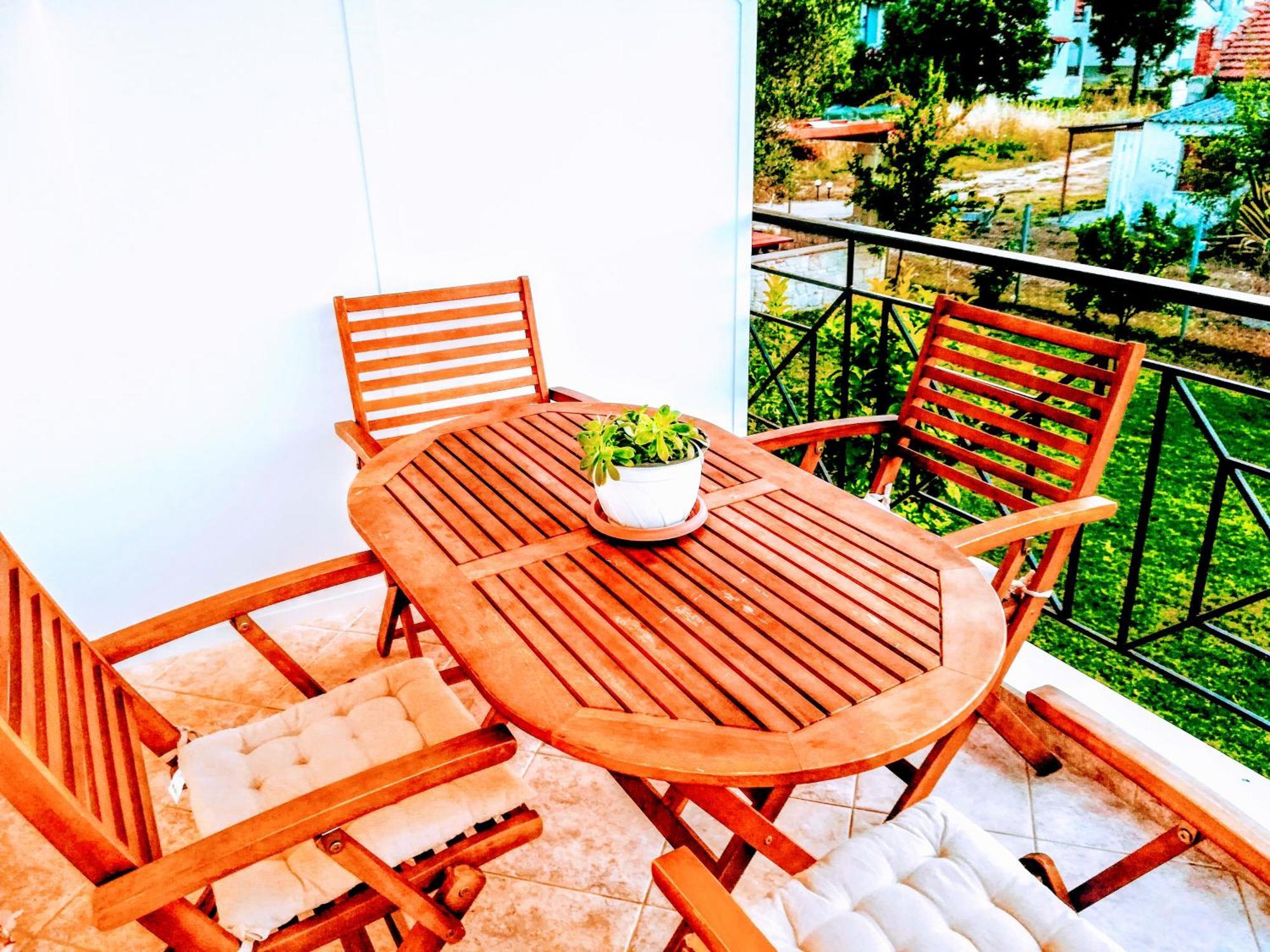 Giorgos Apartments Skala Fourkas Ngoại thất bức ảnh