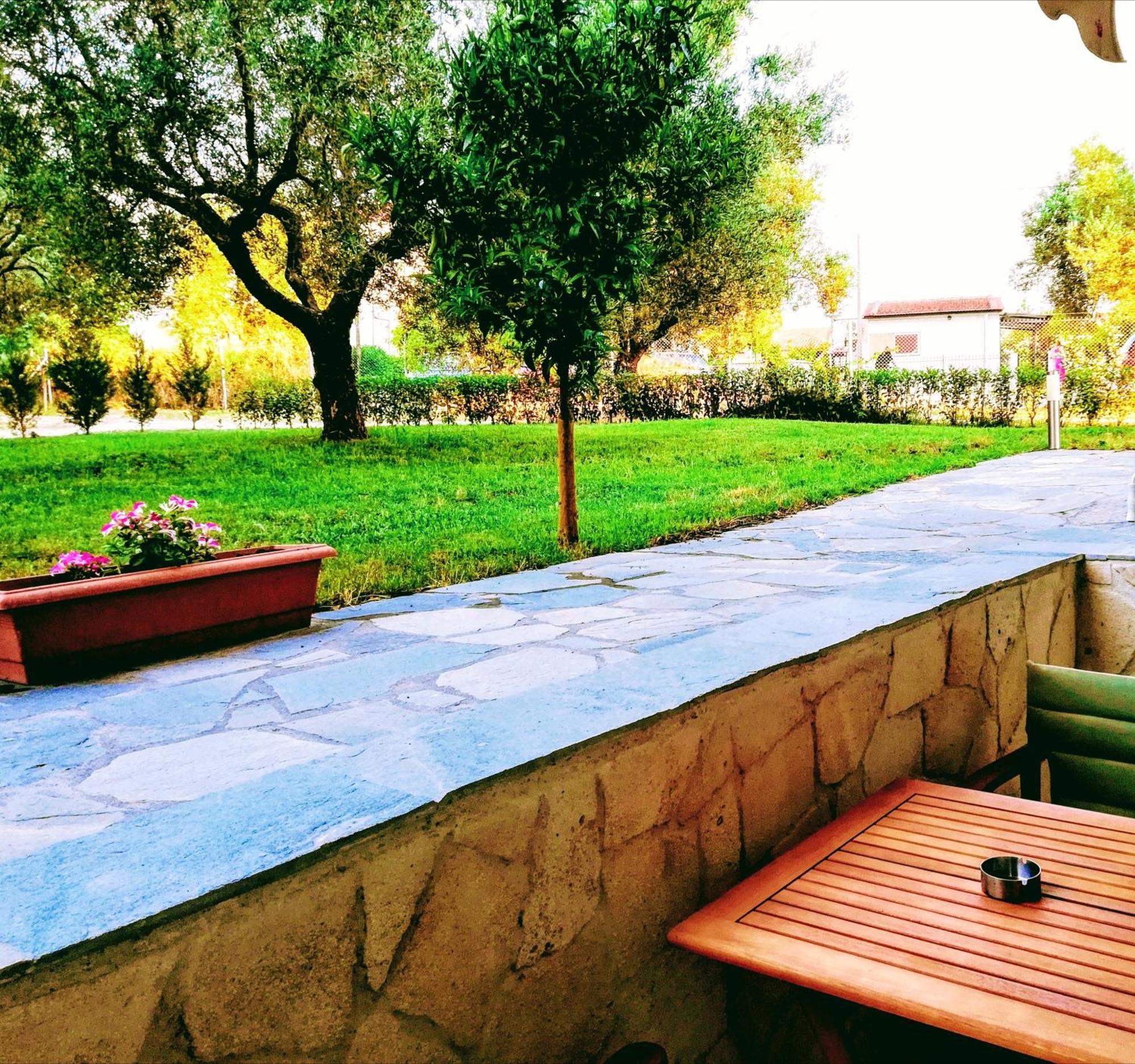 Giorgos Apartments Skala Fourkas Phòng bức ảnh
