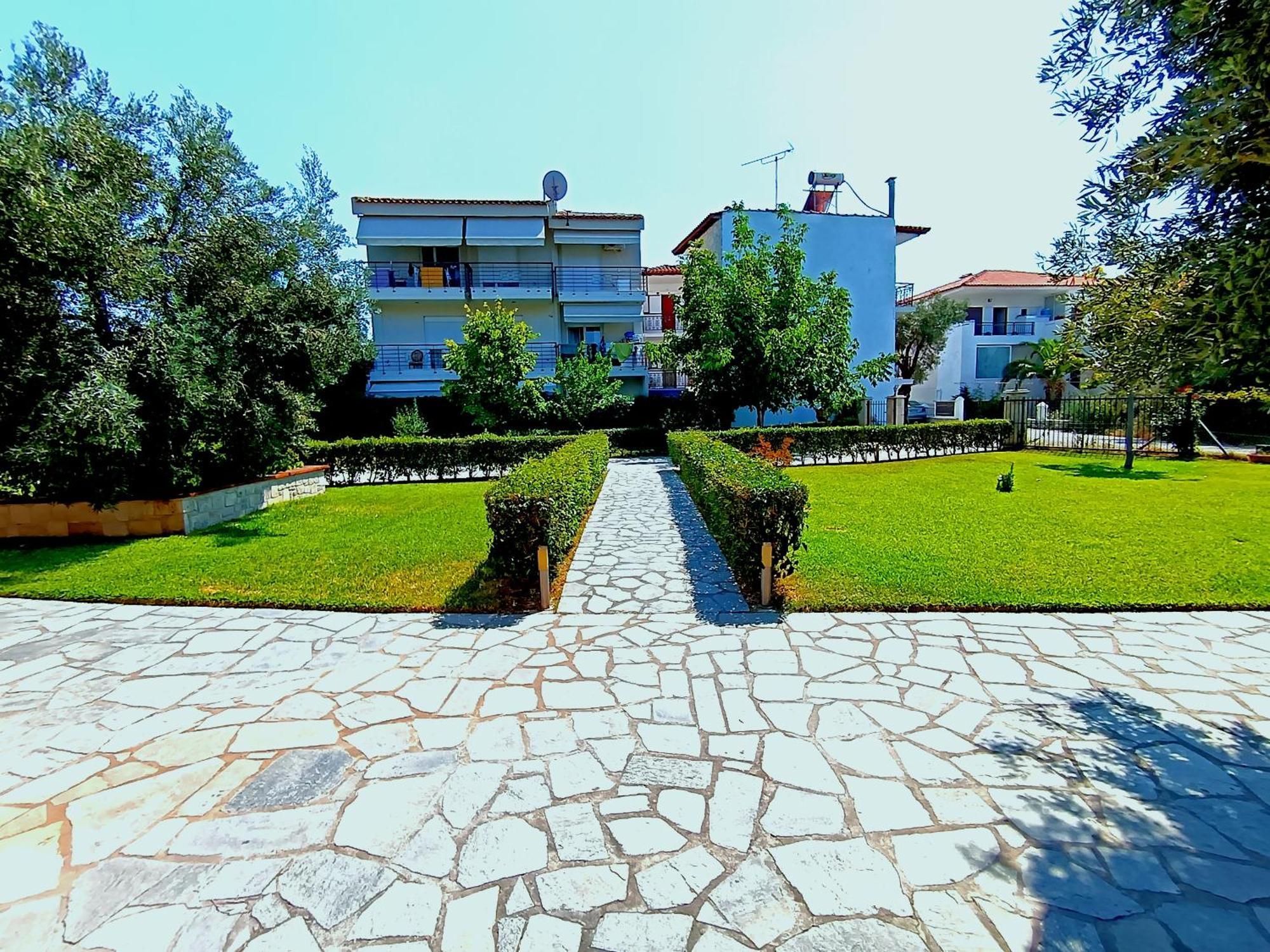 Giorgos Apartments Skala Fourkas Ngoại thất bức ảnh